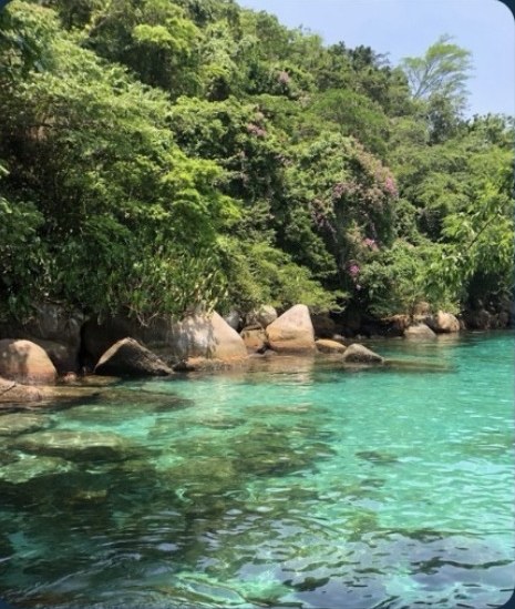 Ilha dos Cocos, no lado sul de Paraty