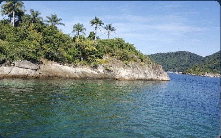 Ilha Comprida, no lado sul de Paraty