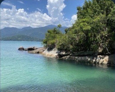 Ilha Comprida do Norte, em Paraty